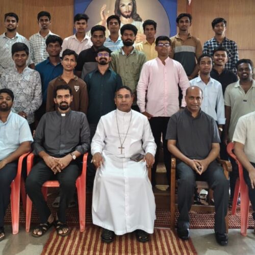 The Karwar Diocesan Seminarians’ Gathering was held at Puneeth Sadan Shirwad.