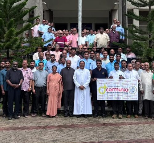 Communio Awareness Seminar was held for the Priests of the Diocese of Karwar