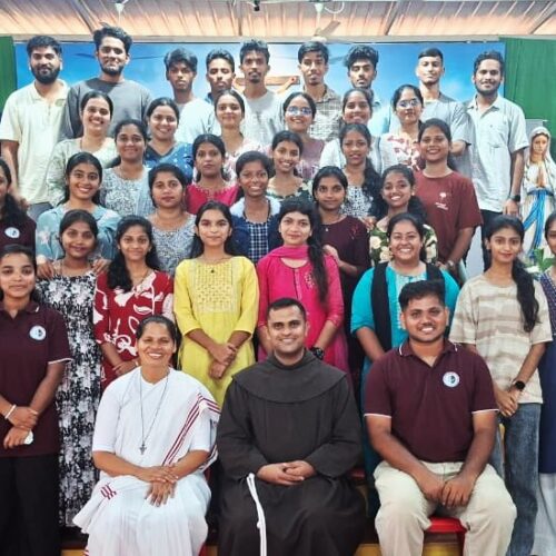 ICYM Bhatkal Deanery holds Youth Leadership Programme